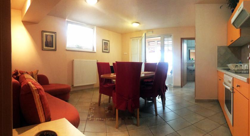 Apartments Bogdanovic Maribor Quarto foto